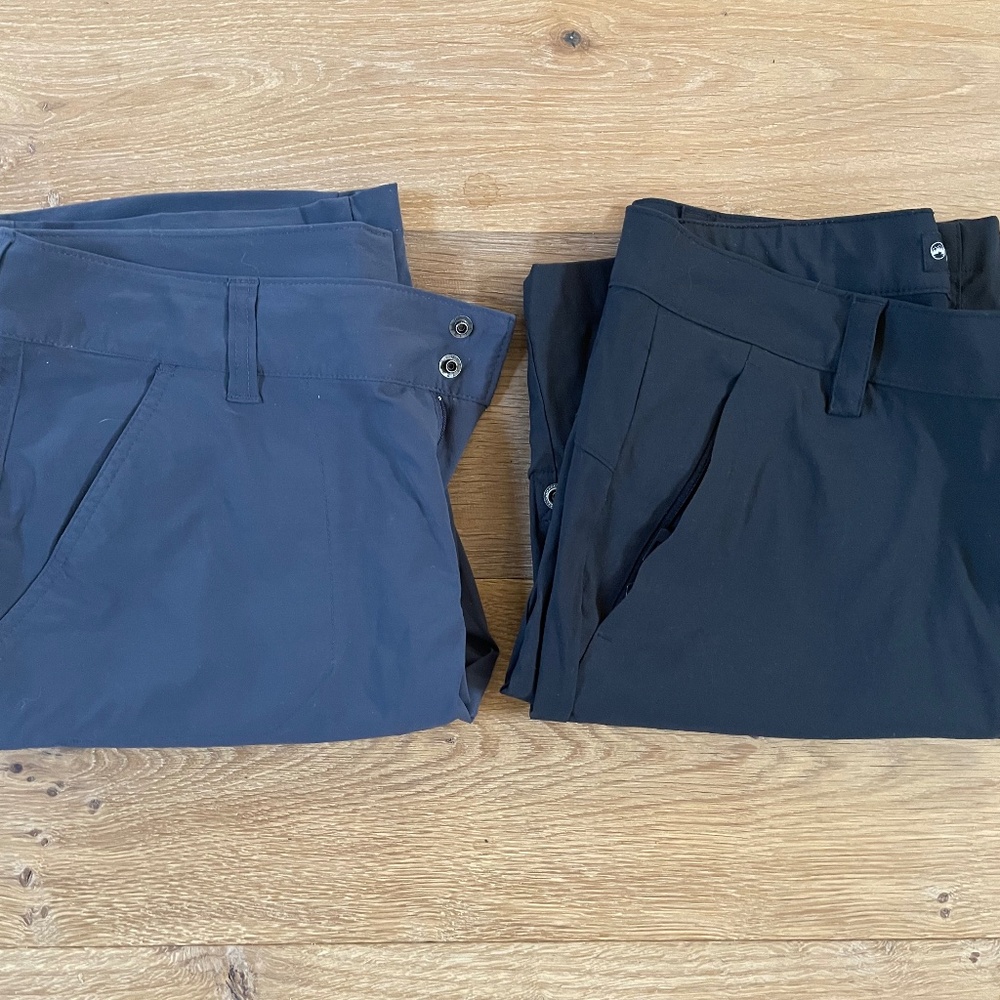 Set of 2 women's Columbia and Windriver Shorts, Blue and Black, size 10, size M
